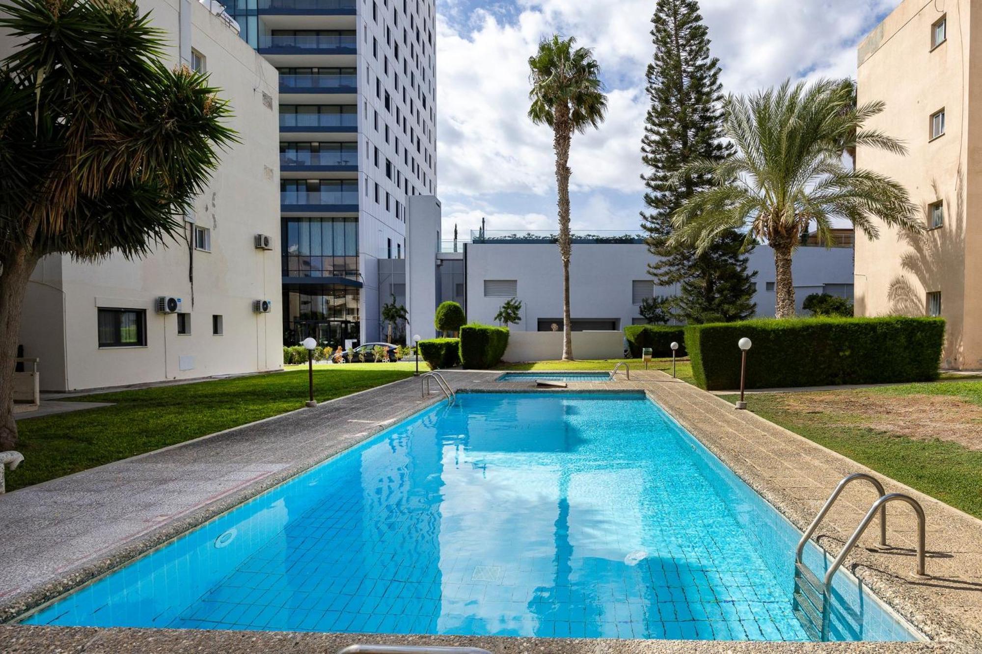 Luxury Close To The Beach, Shared Pool - Christine Complex * Limassol